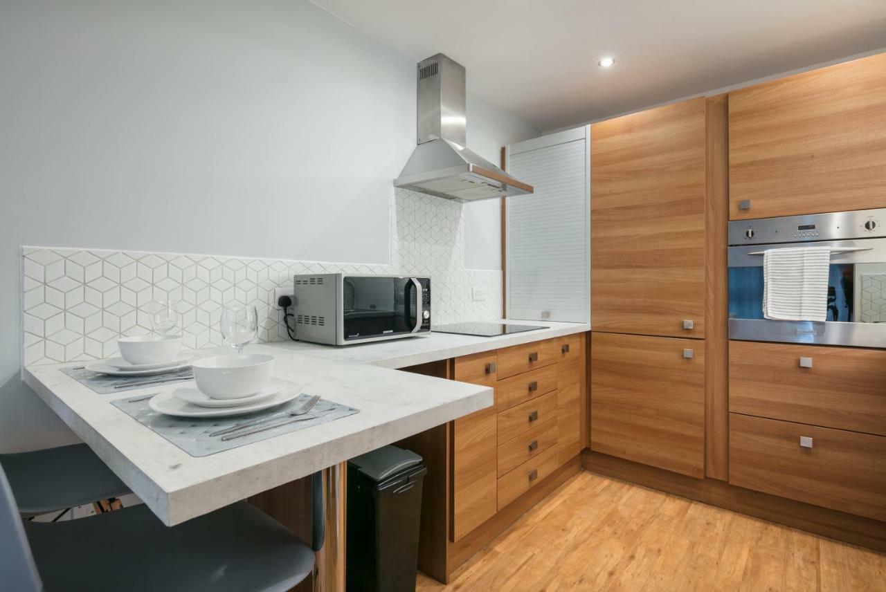 Starlet Apartments Deansgate แมนเชสเตอร์ ภายนอก รูปภาพ